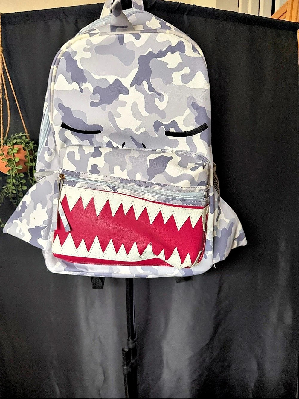 UnderOneSky  Camo Backpack in Gray & White Like New